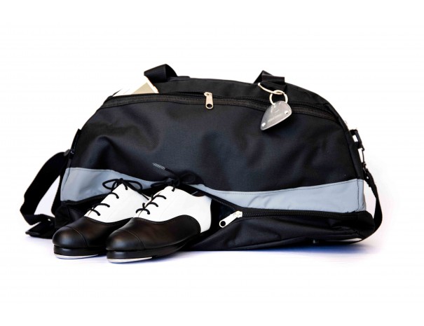 Closet Trolley Dance Bag with Garment Rack Review - LightBagTravel.com |  Dance duffel, Dance bag, Dance competition bag